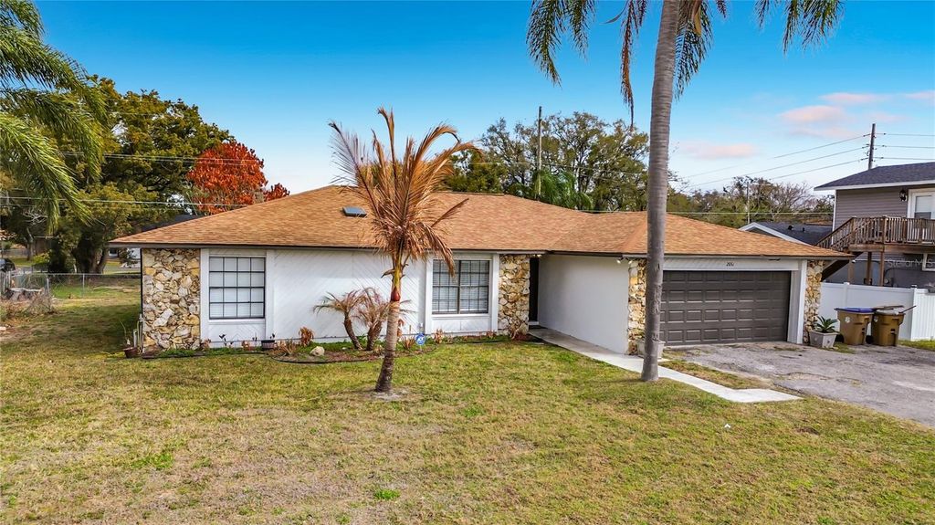 Image 3 of property listing at 2661 AMES HAVEN ROAD, Kissimmee, FL 34744