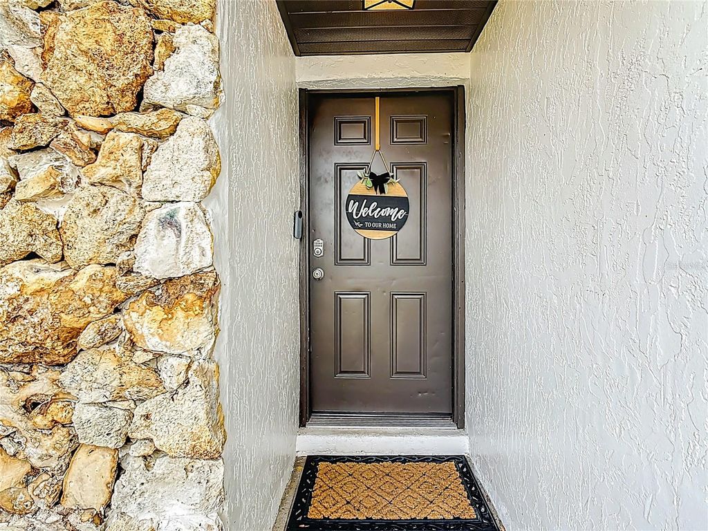 Image 4 of property listing at 2661 AMES HAVEN ROAD, Kissimmee, FL 34744