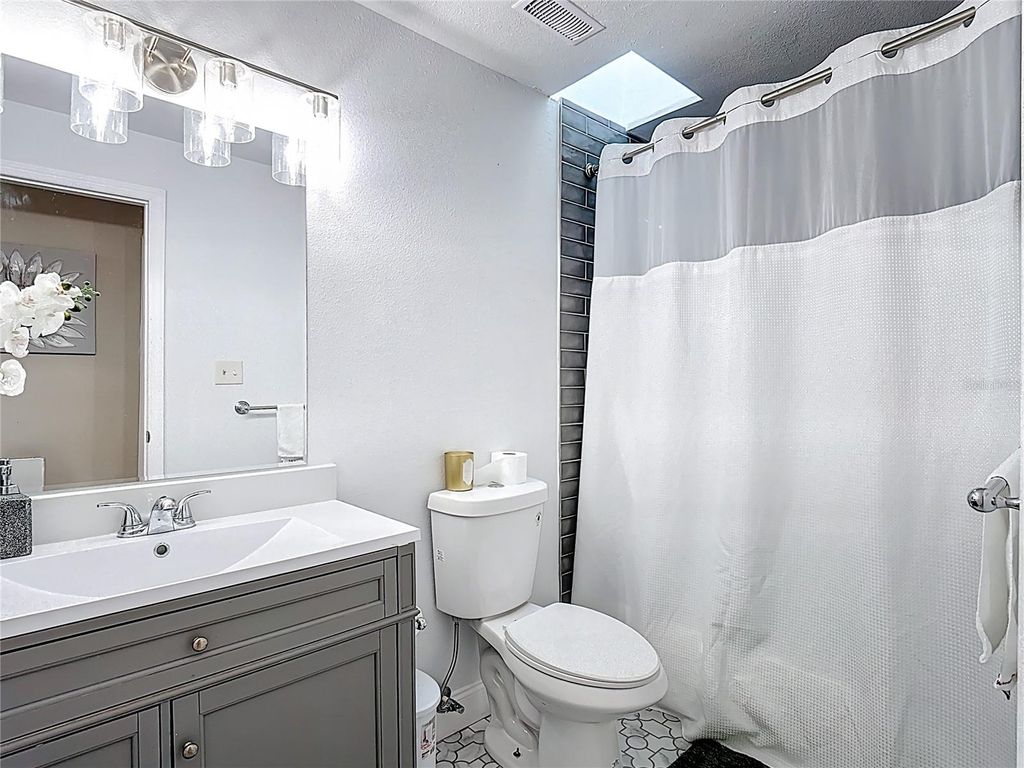 Image 33 of property listing at 2661 AMES HAVEN ROAD, Kissimmee, FL 34744