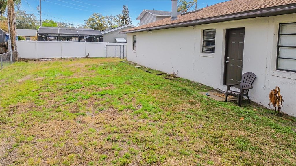 Image 40 of property listing at 2661 AMES HAVEN ROAD, Kissimmee, FL 34744