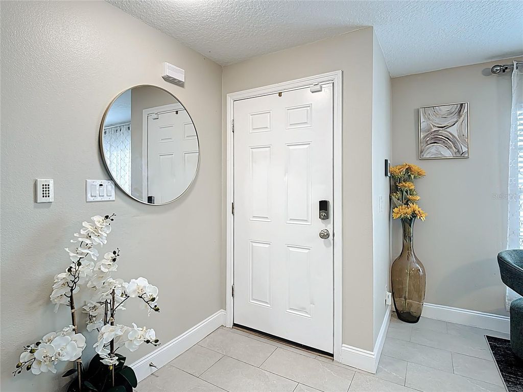 Image 5 of property listing at 2661 AMES HAVEN ROAD, Kissimmee, FL 34744