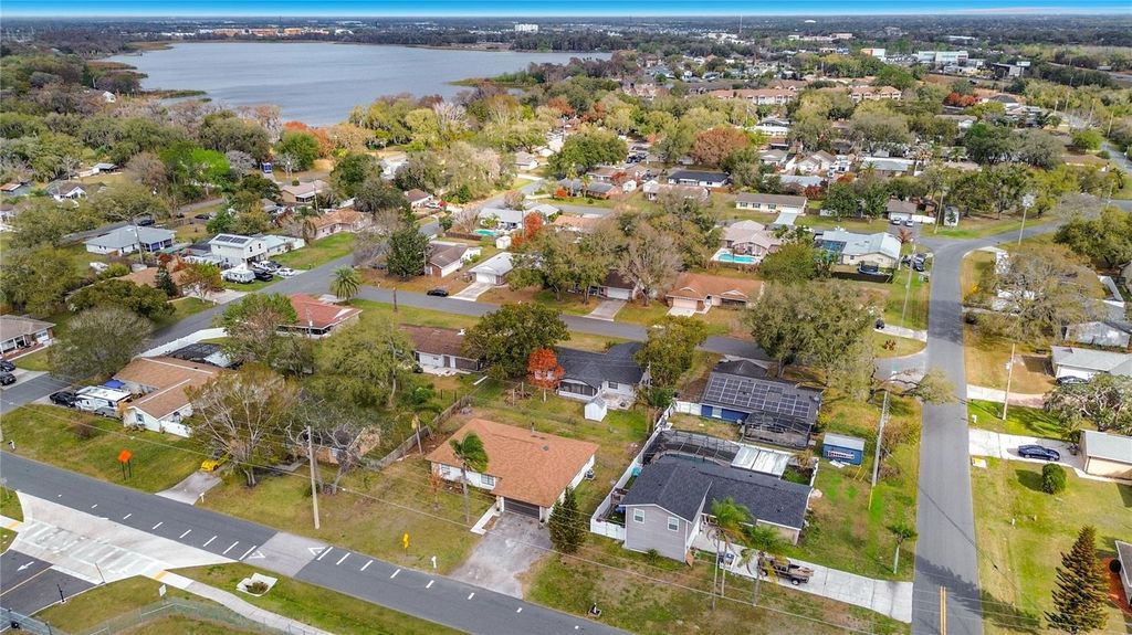 Image 48 of property listing at 2661 AMES HAVEN ROAD, Kissimmee, FL 34744