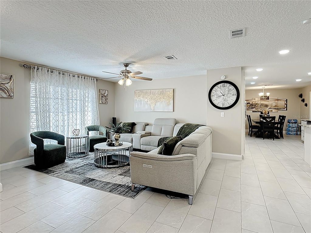 Image 7 of property listing at 2661 AMES HAVEN ROAD, Kissimmee, FL 34744