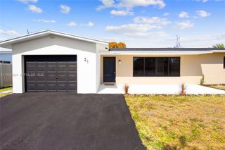 21 SE 7th St, Pompano Beach, FL 33060
