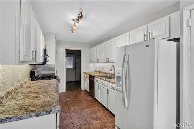 2844 Westlawn Street, St Louis, MO 63125