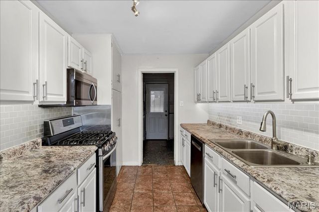 2844 Westlawn Street, St Louis, MO 63125