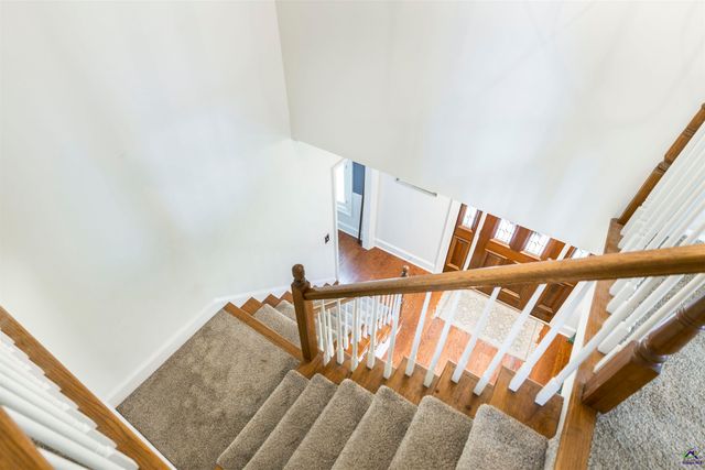 120 Falcon Crest, Warner Robins, GA 31088