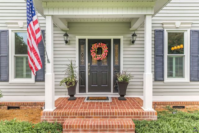 120 Falcon Crest, Warner Robins, GA 31088