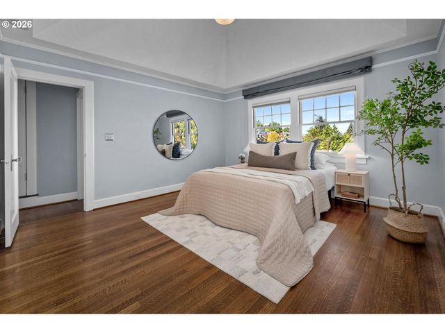 524 Nw ALBEMARLE Ter, Portland, OR 97210