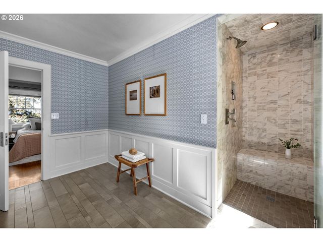 524 Nw ALBEMARLE Ter, Portland, OR 97210