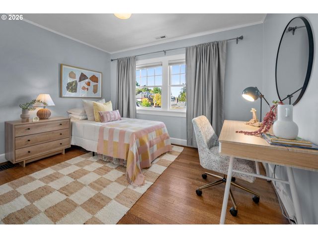524 Nw ALBEMARLE Ter, Portland, OR 97210