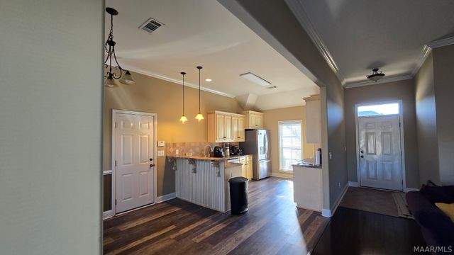 76 Cotton Terrace Drive, Deatsville, AL 36022