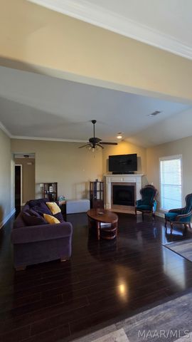 76 Cotton Terrace Drive, Deatsville, AL 36022