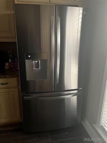 76 Cotton Terrace Drive, Deatsville, AL 36022