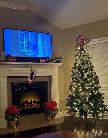 76 Cotton Terrace Drive, Deatsville, AL 36022