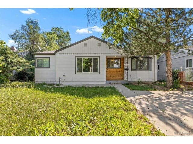 1732 Lansing St, Aurora, CO 80010