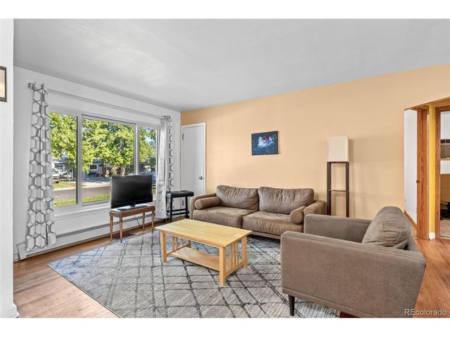 1732 Lansing St, Aurora, CO 80010