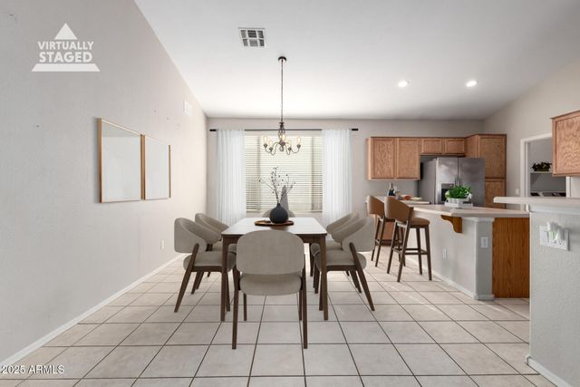 939 S ROCA Street, Gilbert, AZ 85296