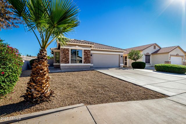 939 S ROCA Street, Gilbert, AZ 85296