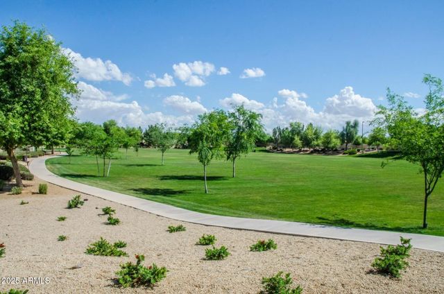 939 S ROCA Street, Gilbert, AZ 85296