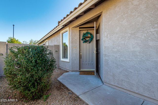939 S ROCA Street, Gilbert, AZ 85296