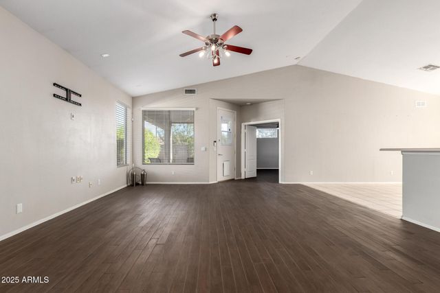 939 S ROCA Street, Gilbert, AZ 85296