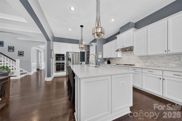 5110 Harwich Circle, Matthews, NC 28104
