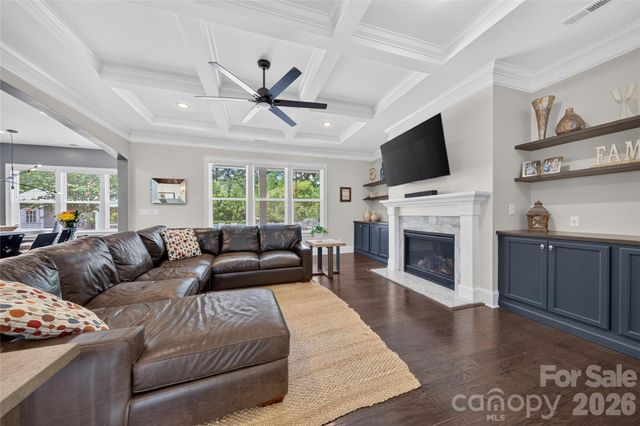 5110 Harwich Circle, Matthews, NC 28104