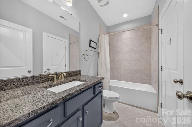 5110 Harwich Circle, Matthews, NC 28104