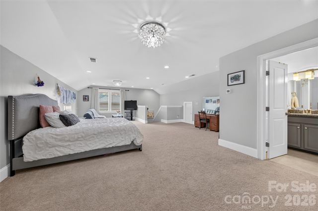 5110 Harwich Circle, Matthews, NC 28104