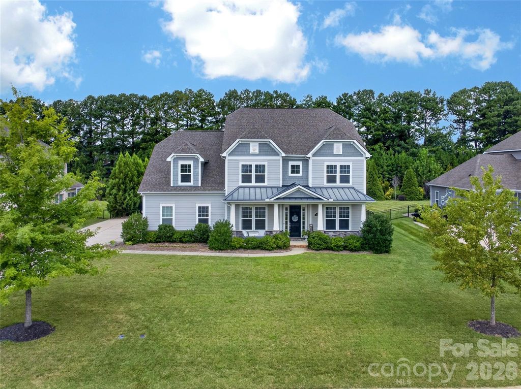 5110 Harwich Circle, Matthews, NC 28104