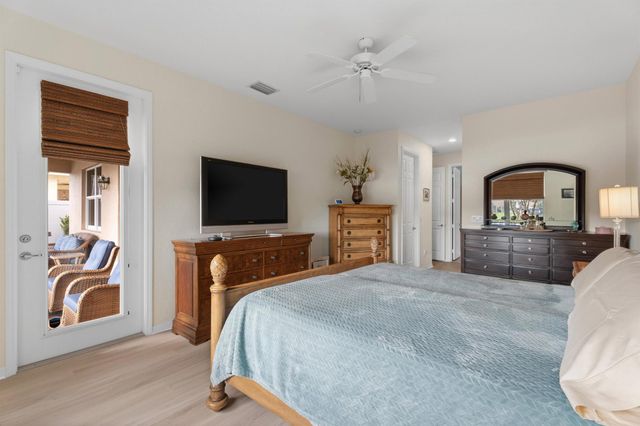 3356 SW Porpoise Circle, Stuart, FL 34997