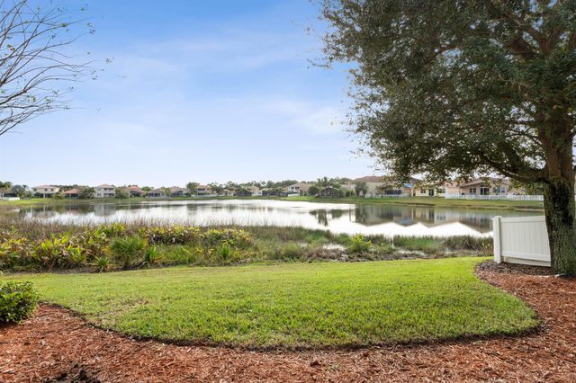 3356 SW Porpoise Circle, Stuart, FL 34997