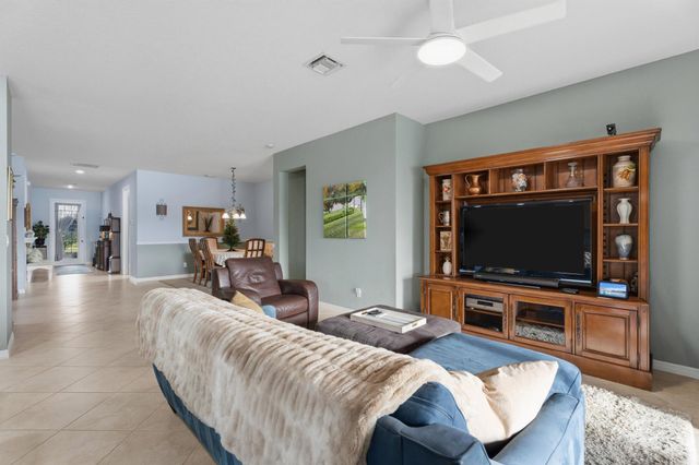 3356 SW Porpoise Circle, Stuart, FL 34997