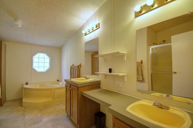 135 Silver Creek Run, Kerrville, TX 78028