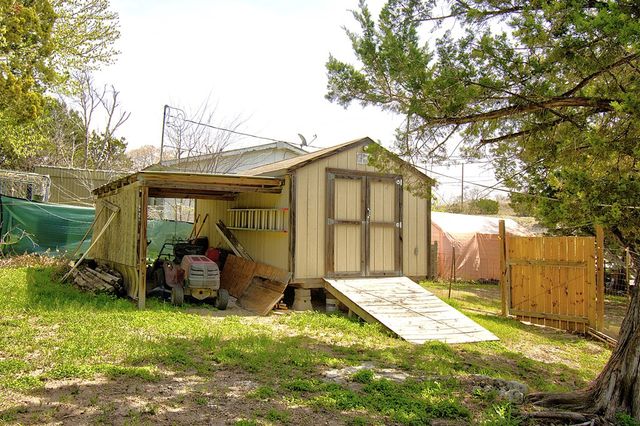 135 Silver Creek Run, Kerrville, TX 78028