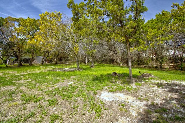 135 Silver Creek Run, Kerrville, TX 78028