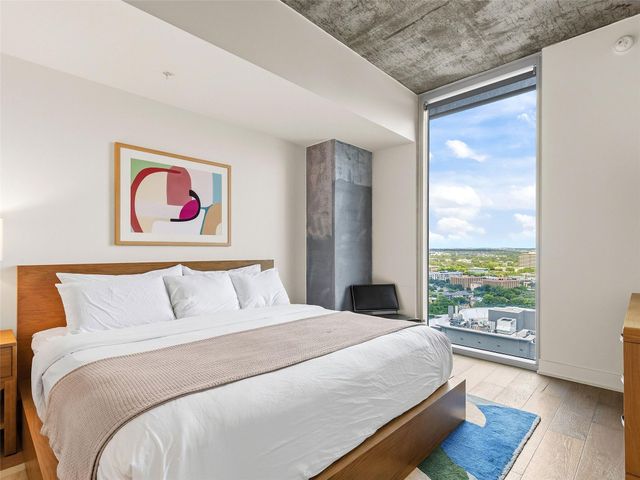 48 East Ave 2011, Austin, TX 78701