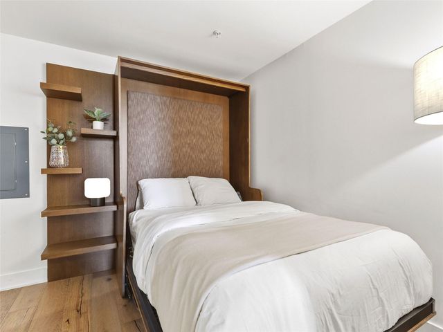48 East Ave 2011, Austin, TX 78701