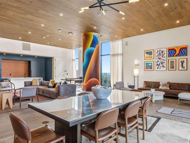 48 East Ave 2011, Austin, TX 78701