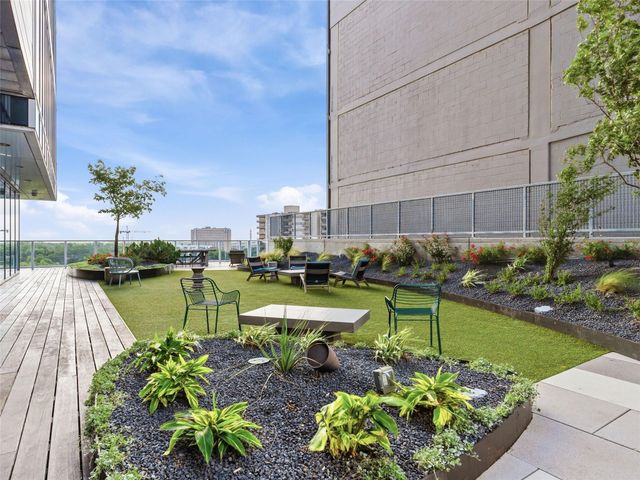 48 East Ave 2011, Austin, TX 78701