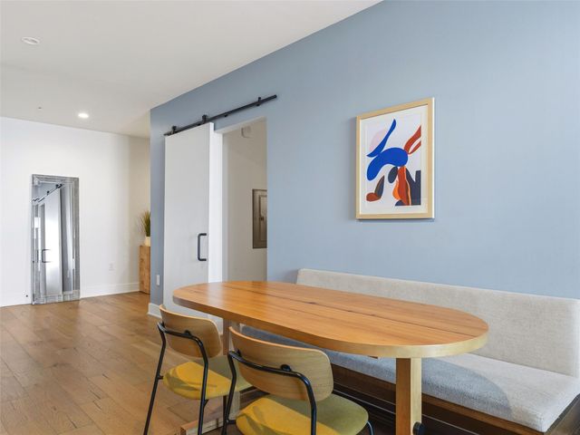 48 East Ave 2011, Austin, TX 78701