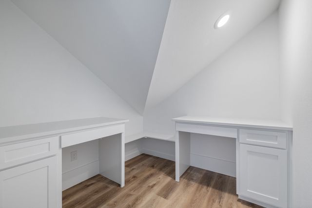 517 Ridgewood Drive, Van Alstyne, TX 75495