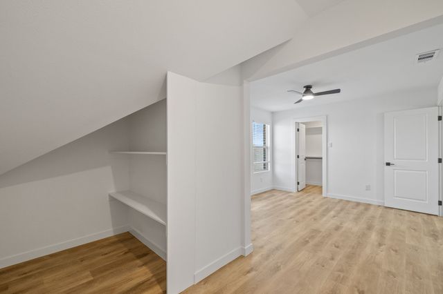 517 Ridgewood Drive, Van Alstyne, TX 75495