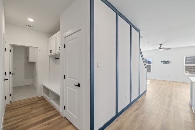 517 Ridgewood Drive, Van Alstyne, TX 75495