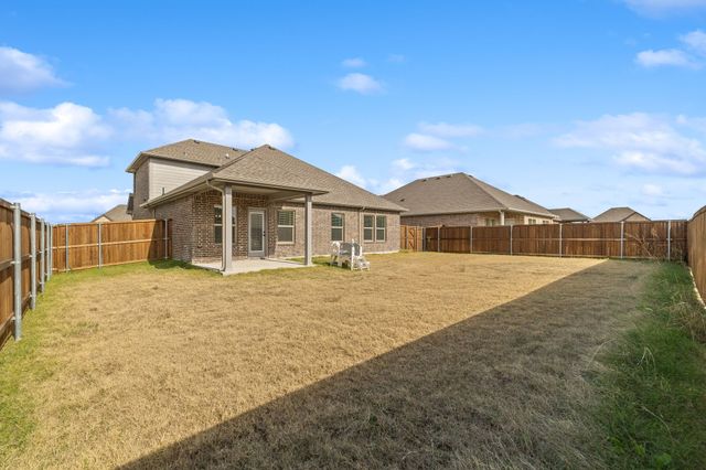 517 Ridgewood Drive, Van Alstyne, TX 75495