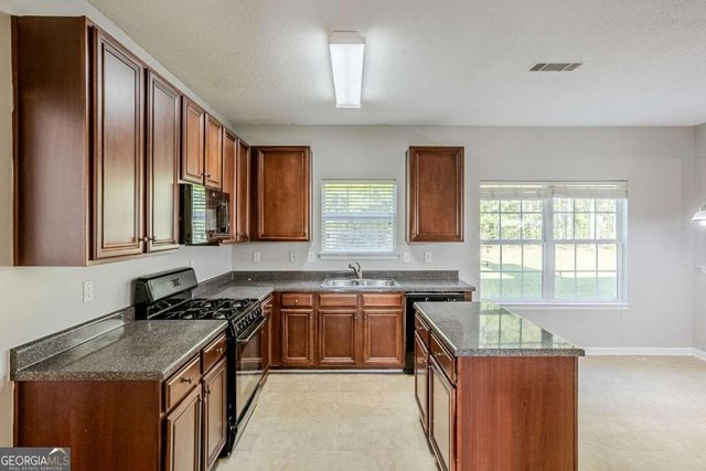 5011 Wewatta Street SW, Atlanta, GA 30331