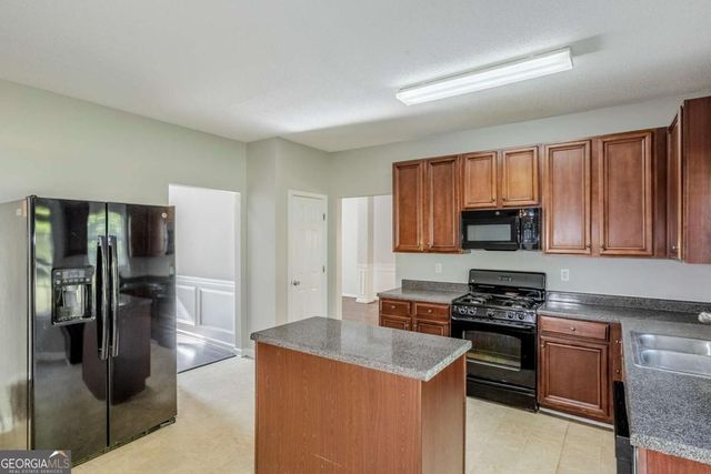 5011 Wewatta Street SW, Atlanta, GA 30331