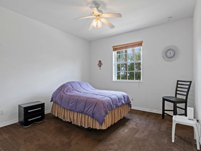 9945 E Villa Circle, Vero Beach, FL 32966