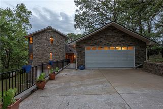 19331 Blue Springs Road, Fayetteville, AR 72703